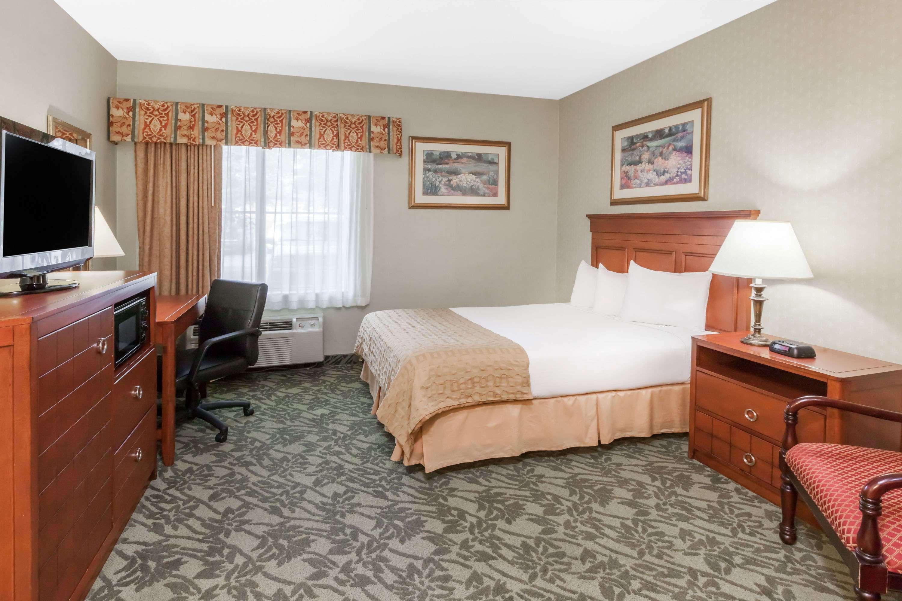 Spark By Hilton Walker Grand Rapids North Exterior foto